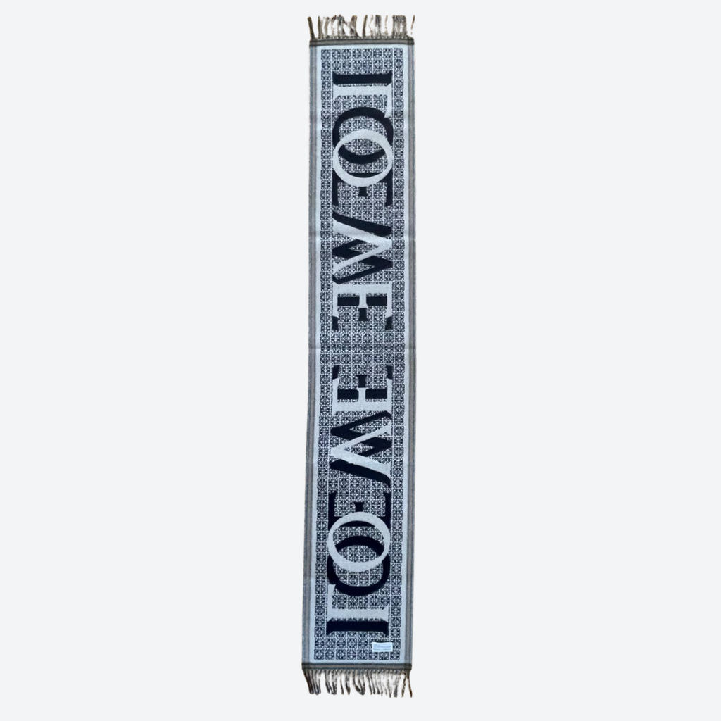 Loewe 30 x 180 Love Scarf