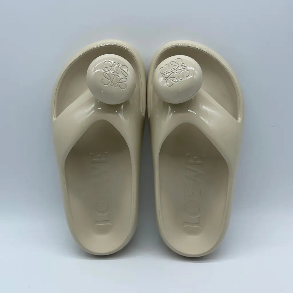 Loewe Foam Pebble Toe Post Glossy Size36