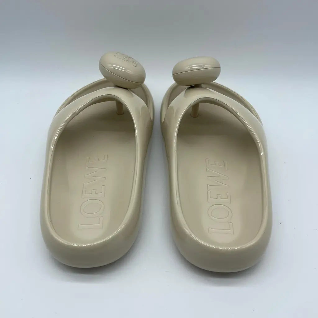 Loewe Foam Pebble Toe Post Glossy Size36