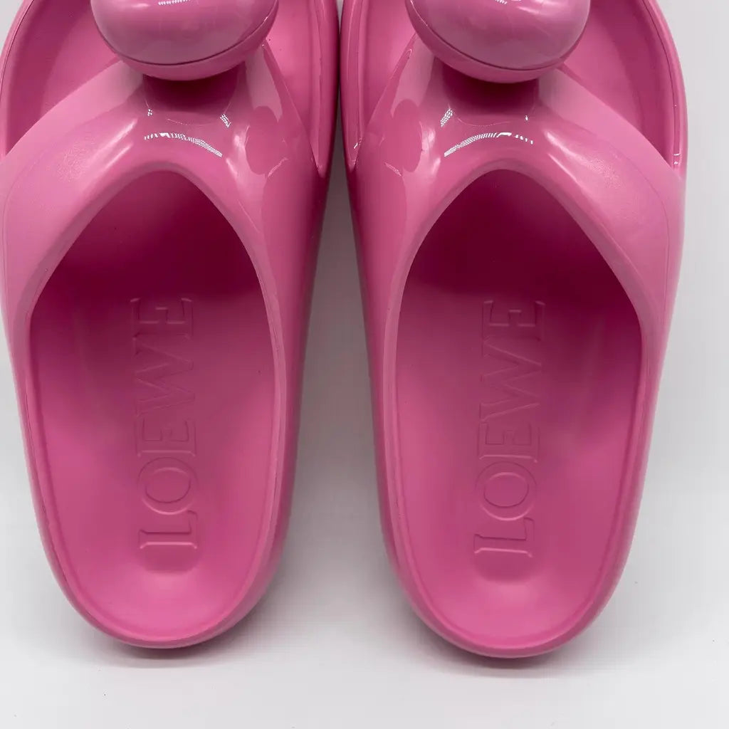 Loewe Foam Pebble Toe Post Glossy Size37