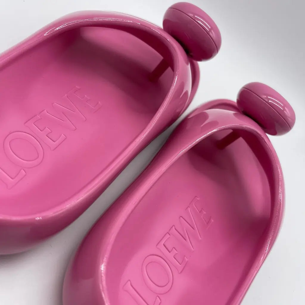 Loewe Foam Pebble Toe Post Glossy Size36