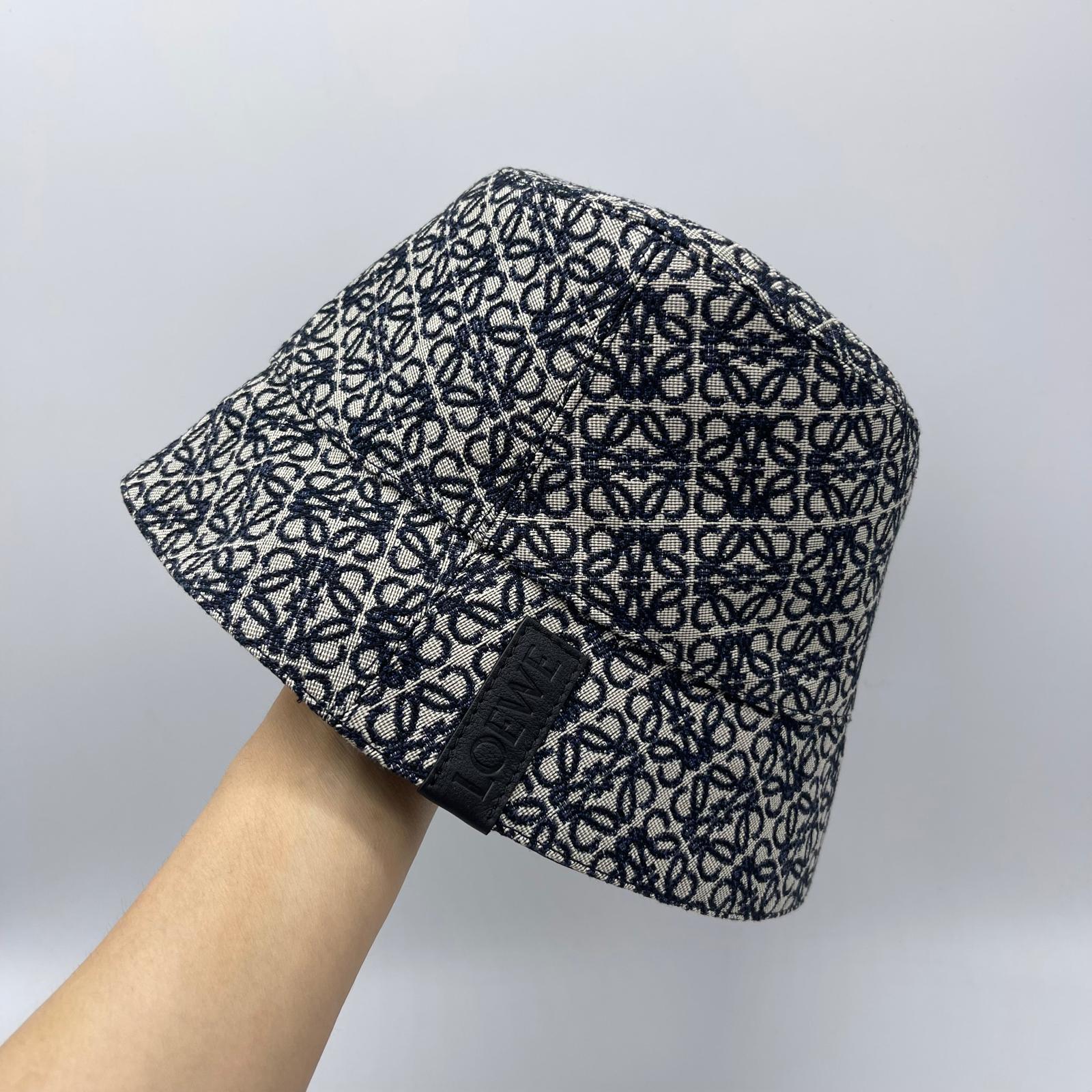 Loewe Sombreno Bucket Reversible Size 58