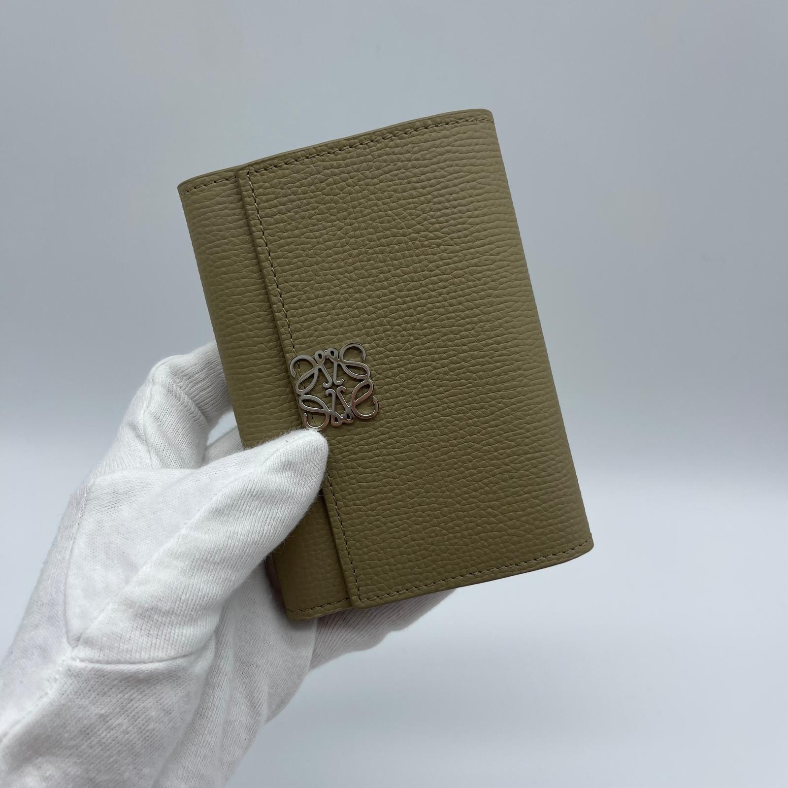 Loewe Anagram Small Vertical Wallet