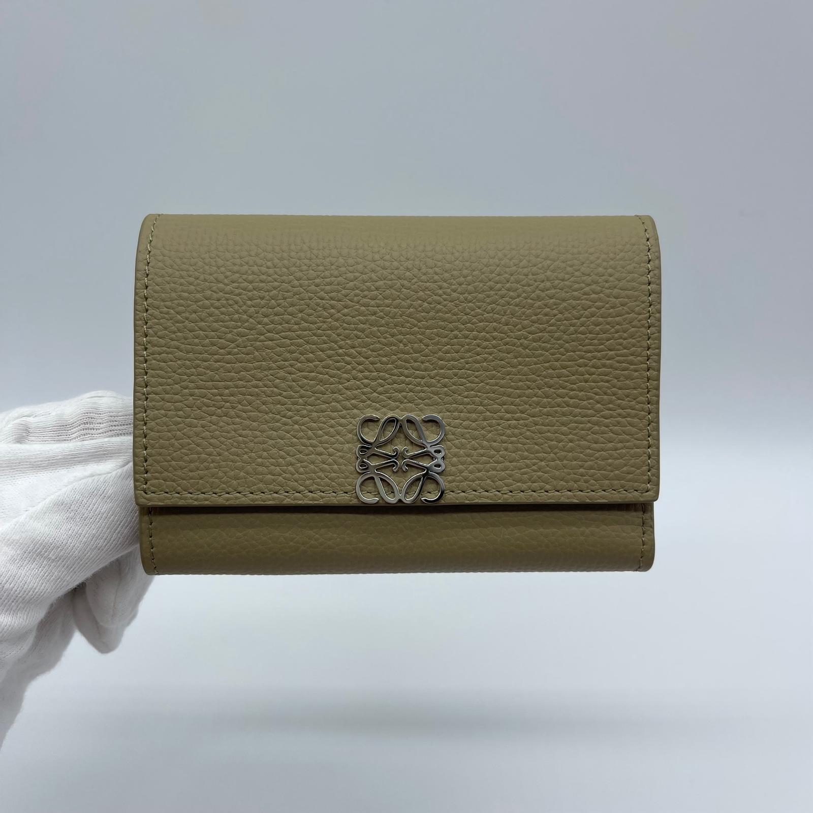 Loewe Anagram Small Vertical Wallet