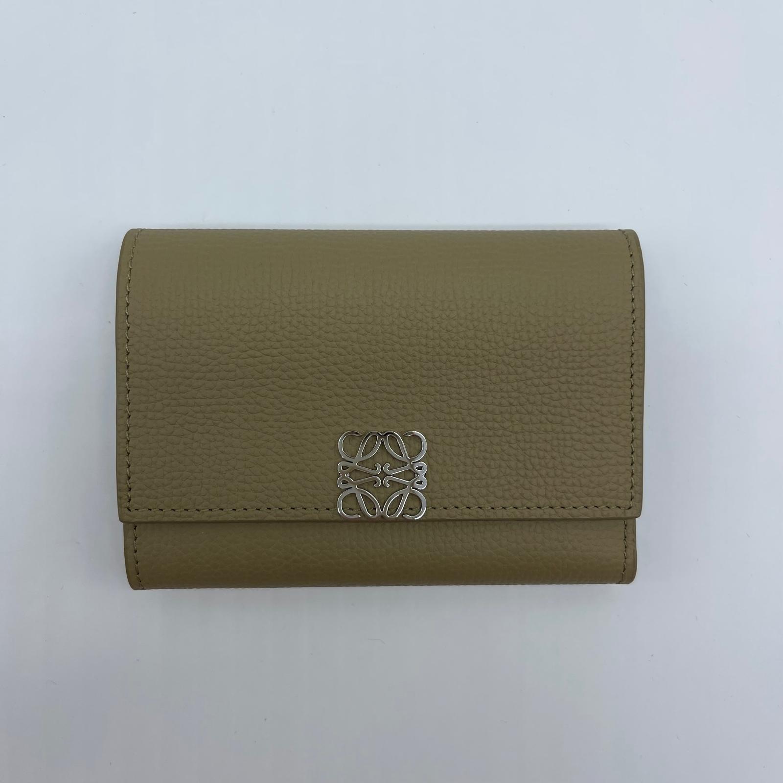 Loewe Anagram Small Vertical Wallet