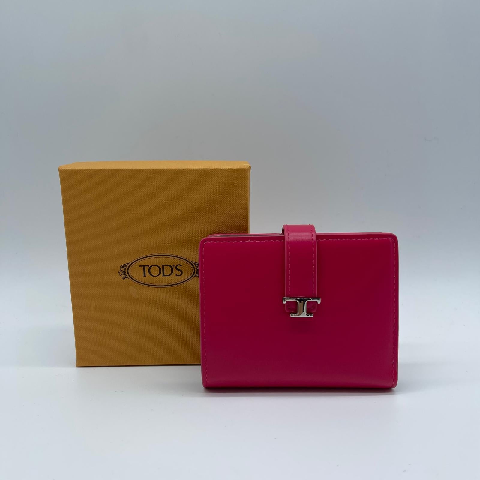 Tod's Wallet