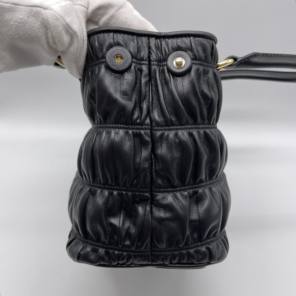 Prada Borsa a Mano Hand Bag