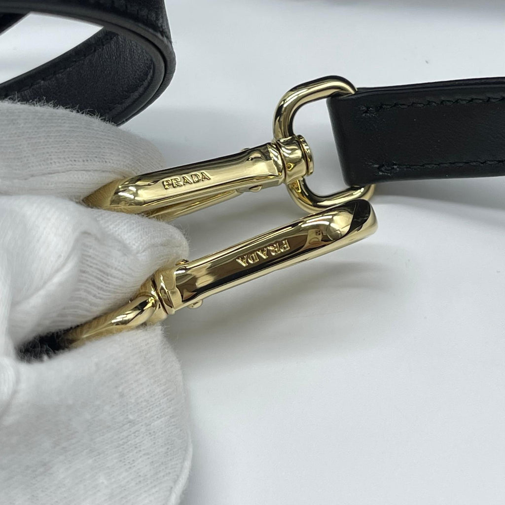 Prada Borsa a Mano Hand Bag