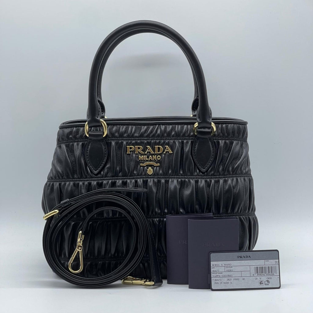 Prada Borsa a Mano Hand Bag