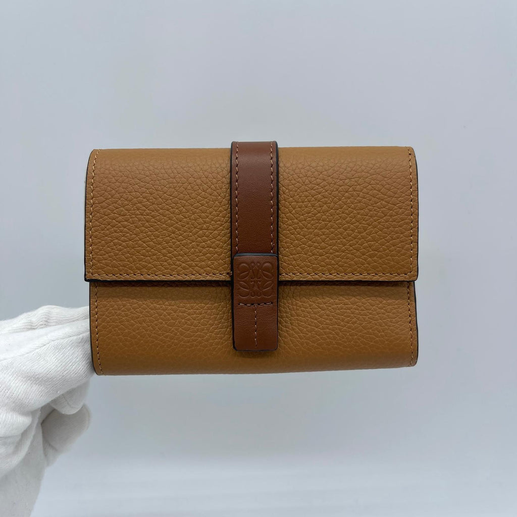 Loewe SGC Small Vertical Wallet