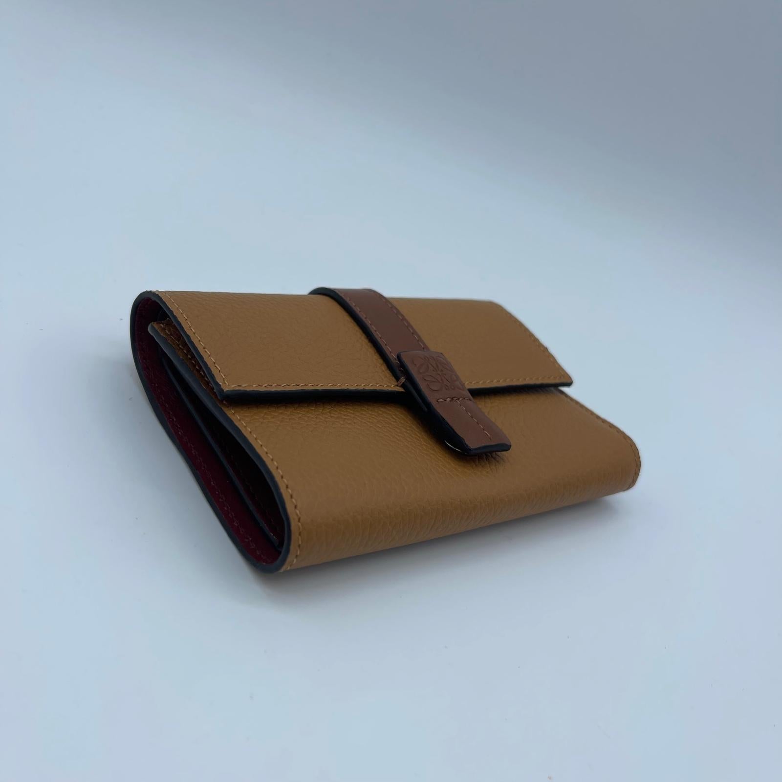 Loewe SGC Small Vertical Wallet
