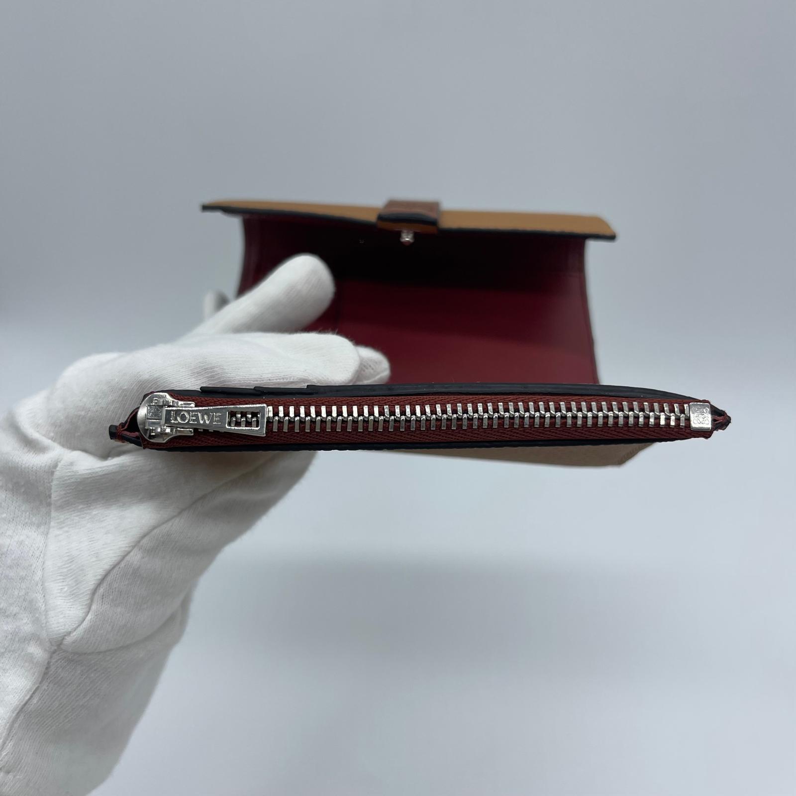 Loewe SGC Small Vertical Wallet