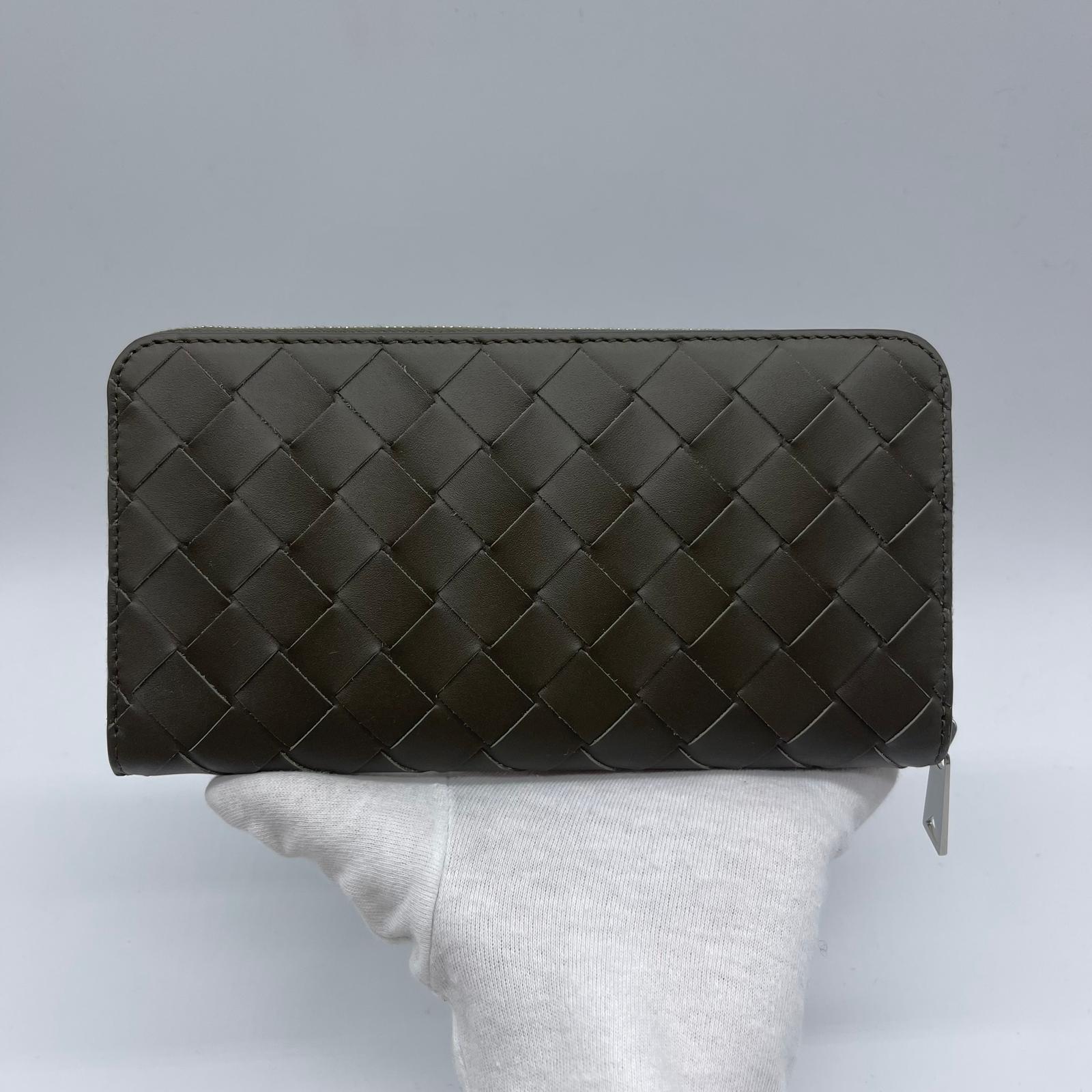 Bottega Veneta Zip Around Wallet